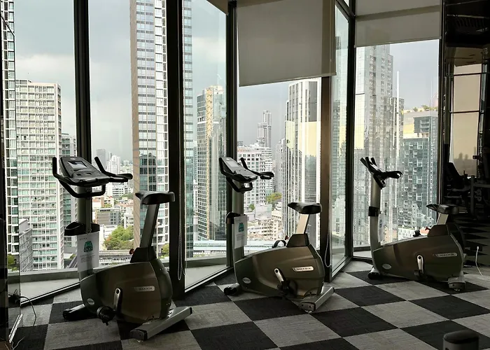Thonglor View, Free Shuttle Bus To Bts